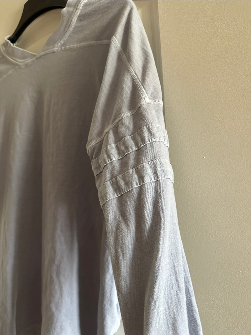 FP Tee - Picture 5 of 6